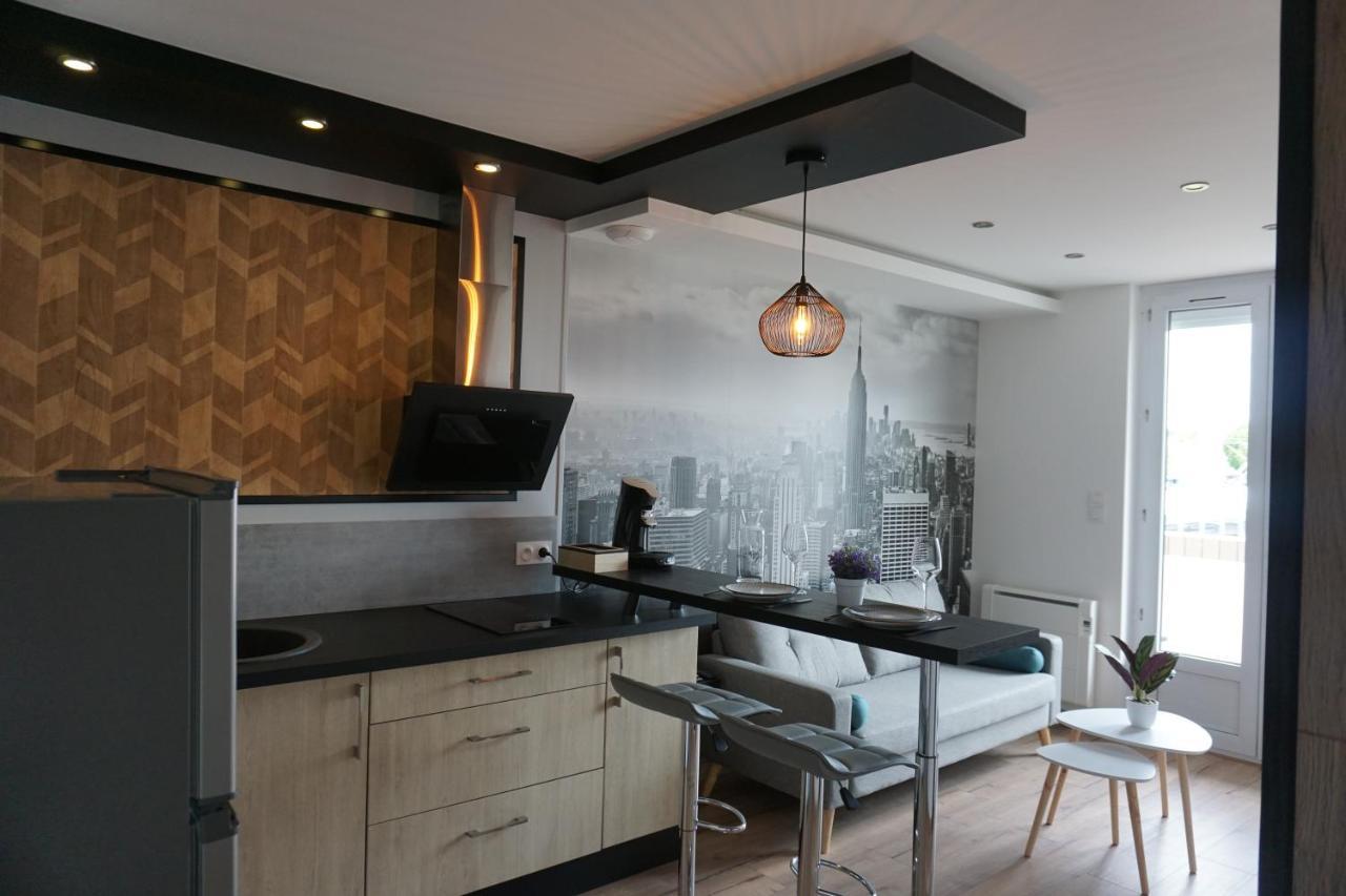 Appart Chic & Moderne Avec Balcon La Roche-sur-Yon Zewnętrze zdjęcie